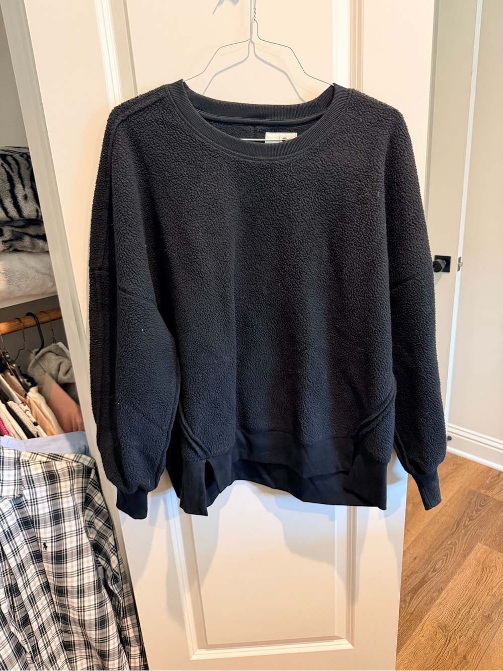 SO Black Crewneck Fleece Pullover Sweater